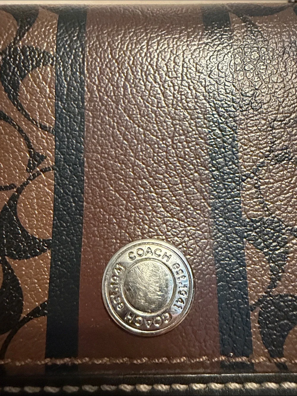 Coach Chelsea Heritage Y2K-Style Signature Trifold Monogrammed Envelope Wallet